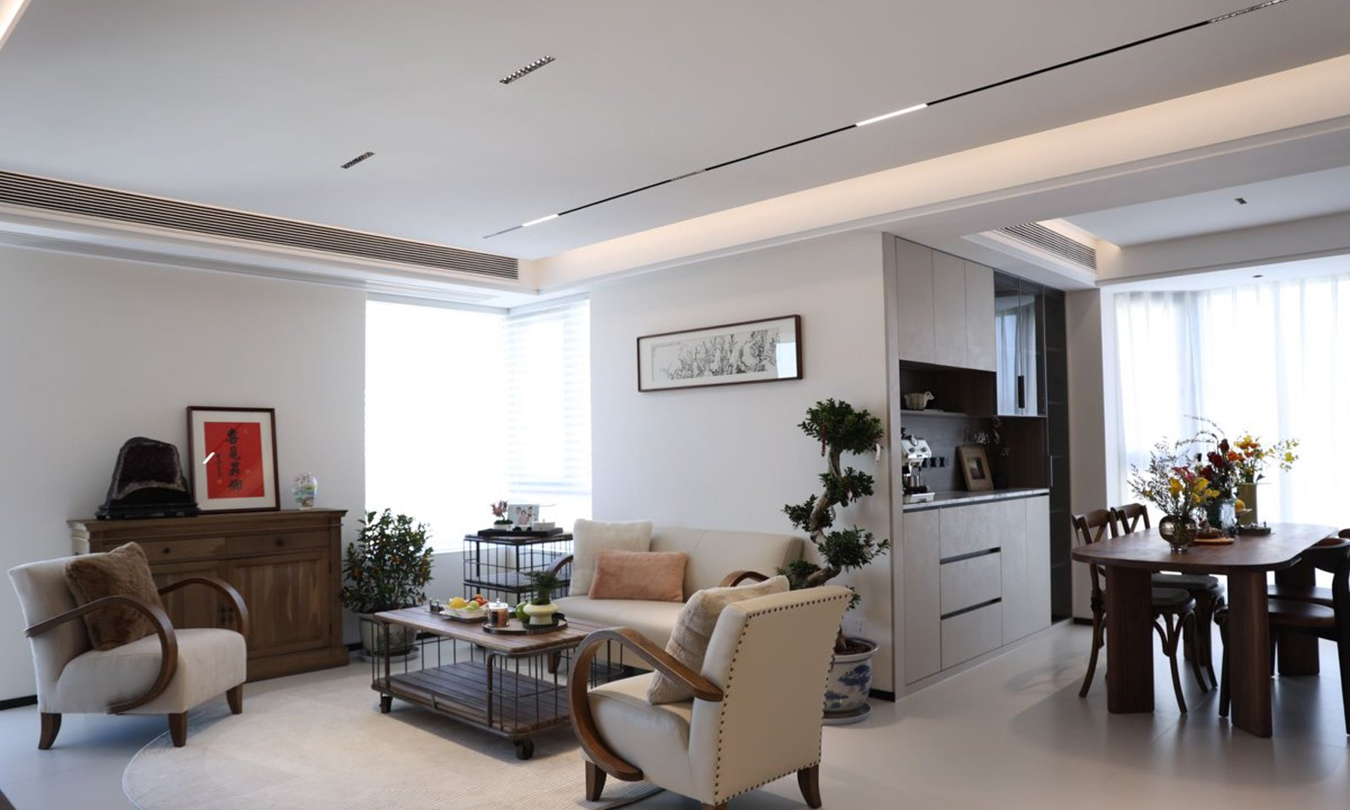 230㎡四室两厅一厨两卫三阳台原木古典风格案例，木韵新生，时空交融演绎独特美学（星洲花园）